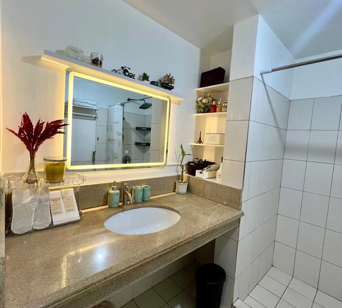 Nestnook In Acacia Estates Apartment Manila Philippines